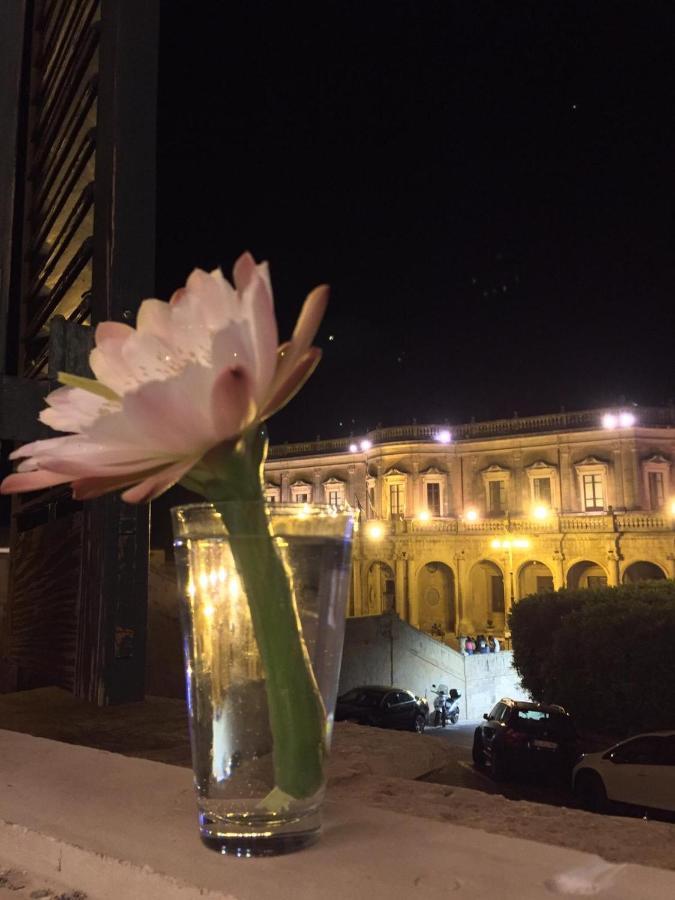 נוטו Landolina Palace Hotel מראה חיצוני תמונה